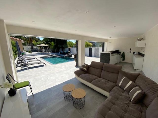 La Desiree'Ade Villa Roquebrune-sur-Argens Exterior foto