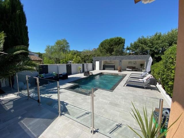 La Desiree'Ade Villa Roquebrune-sur-Argens Exterior foto