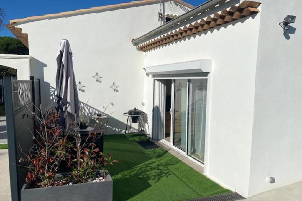 La Desiree'Ade Villa Roquebrune-sur-Argens Exterior foto